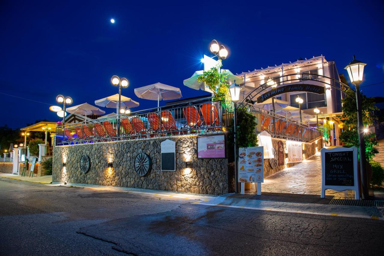 Jasmine Hotel & Apartments Agios Stefanos Avliotes  Exterior foto